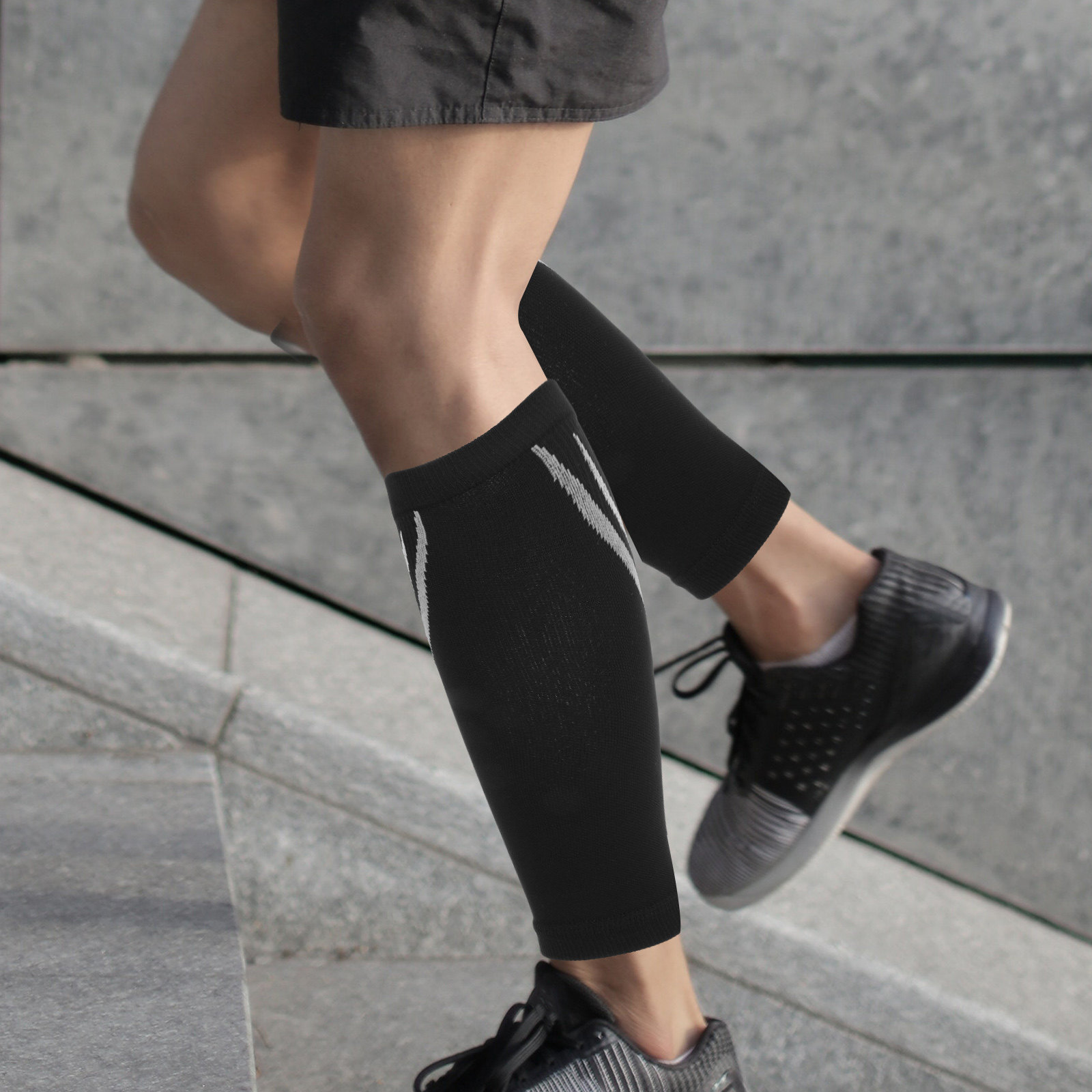 زوج واحد من أكمام ضغط الساق ال - مراجعة Compression Calf Sleeve وسعره