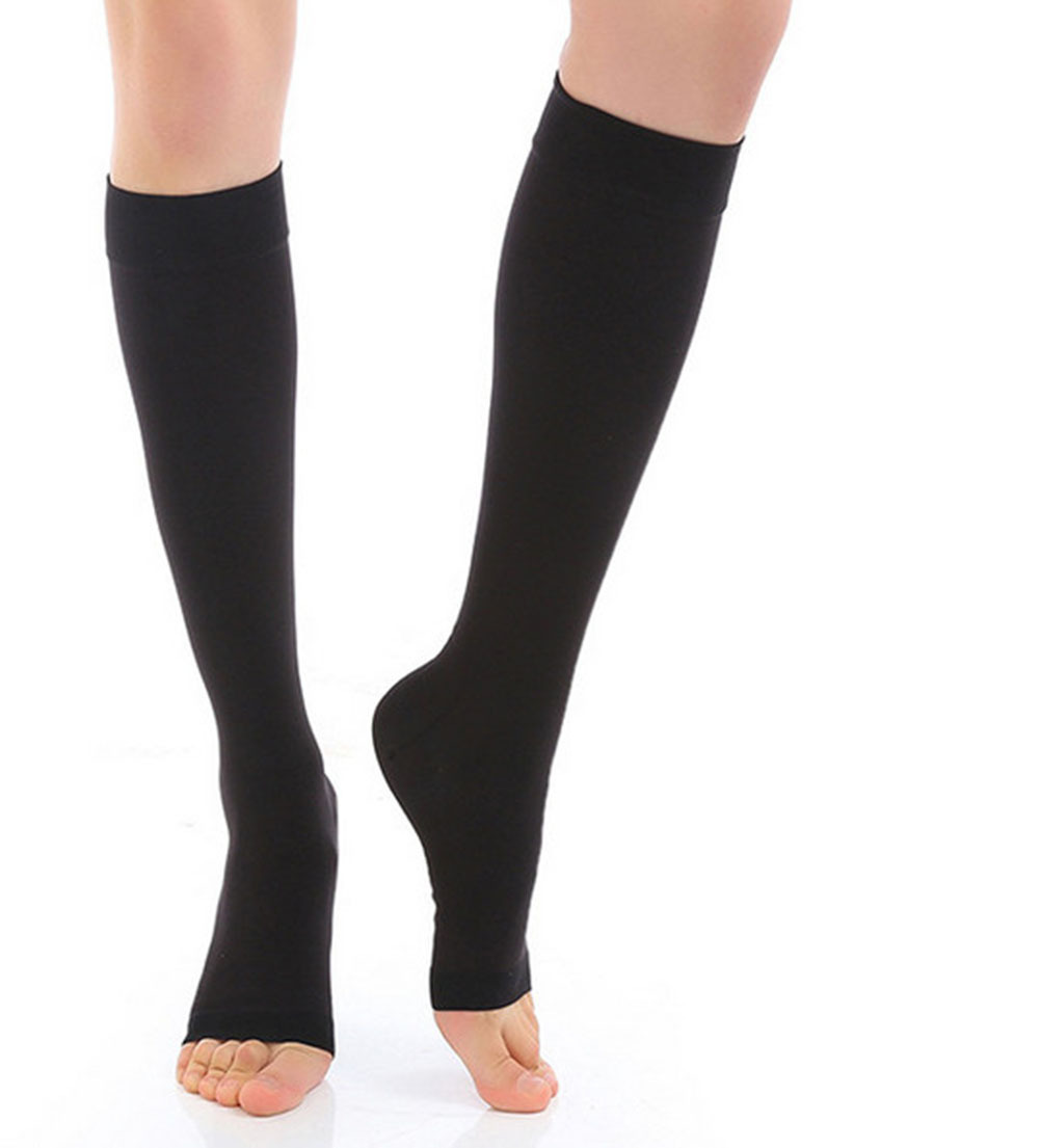 جوارب ضغط طبية متدرجة للقدمين  - مراجعة Compression Calf Sleeve وسعره